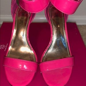 Jennifer Lopez Heels